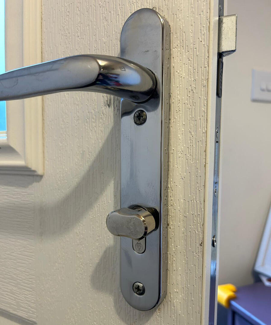 Emergency Locksmiths Newark: Failed Lock
