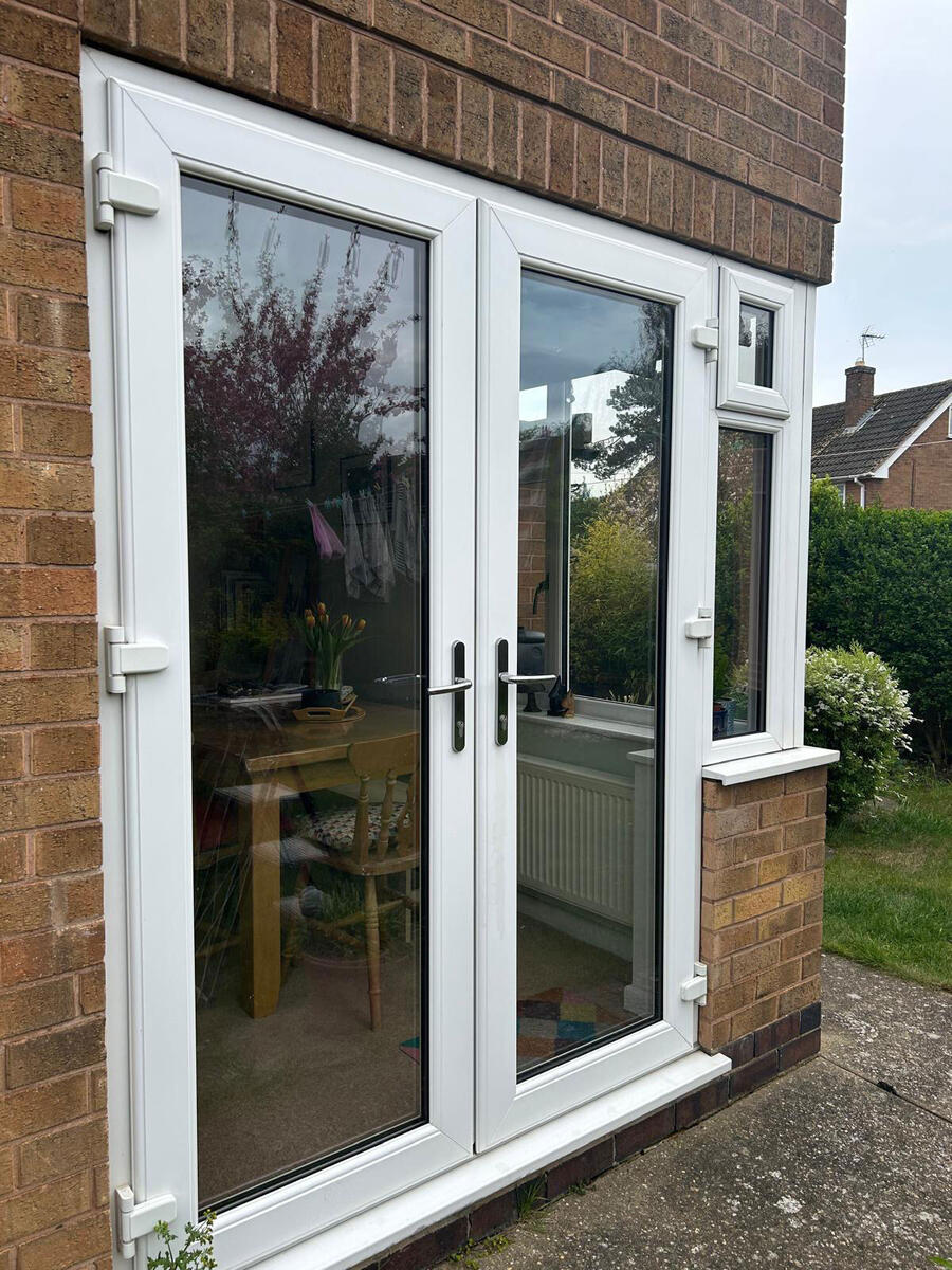 Double Glazed Unit Replacement in Newark